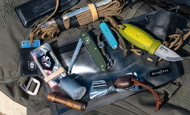 bushcraft-pouch-setup-by-piotr-ma - Carryology - Exploring better ways ...