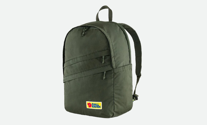 Just got my raven 28. Should i purchase some greenland wax? : r/Fjallraven