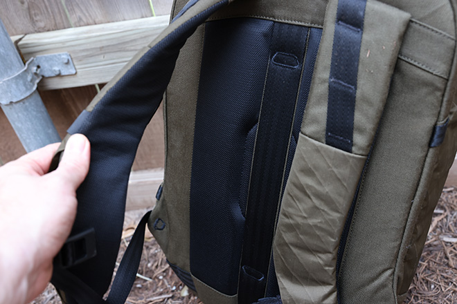 Sandqvist Alva Backpack - Carryology - Exploring better ways to carry
